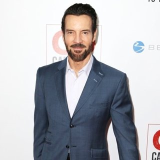 Tony Horton