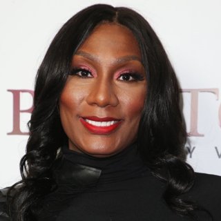 Towanda Braxton