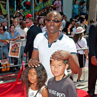Los Angeles Premiere of Walt Disney Pictures 'Toy Story 3' - Arrivals
