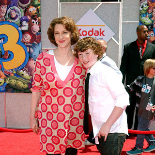 Los Angeles Premiere of Walt Disney Pictures 'Toy Story 3' - Arrivals