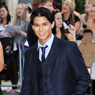 UK Gala Premiere of 'The Twilight Saga's Eclipse'