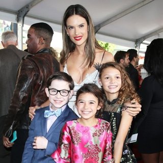 Premiere of Paramount Pictures' Daddy's Home 2 - Arrivals