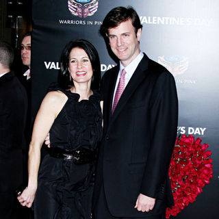 Los Angeles World Premiere of 'Valentine's Day' - Red Carpet