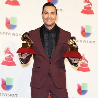 Victor Manuelle
