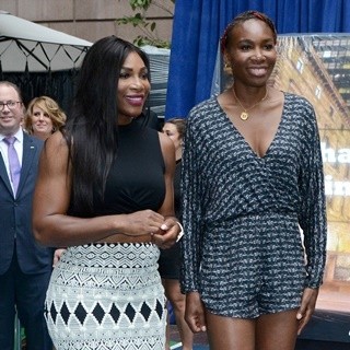 Serena Williams, Venus Williams in Virtual Tennis Tournament