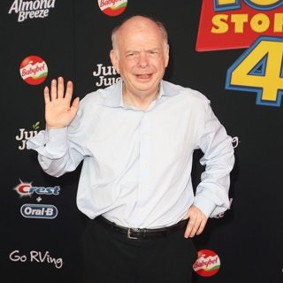 Wallace Shawn