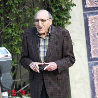 Len Lesser