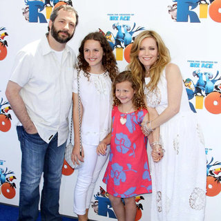 Los Angeles Premiere of 'Rio' - Arrivals