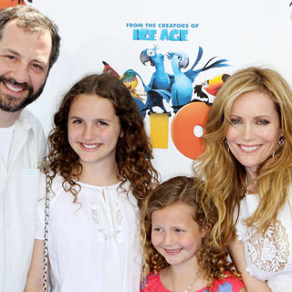 Los Angeles Premiere of 'Rio' - Arrivals