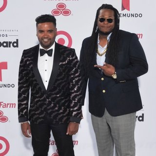 Zion &amp; Lennox
