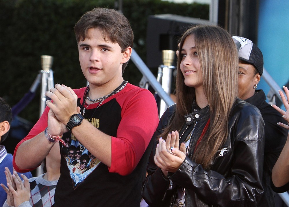 Prince Jackson;Paris Jackson;<br>Michael Jackson's Family and Children Immortalized Their Late Father in Cement