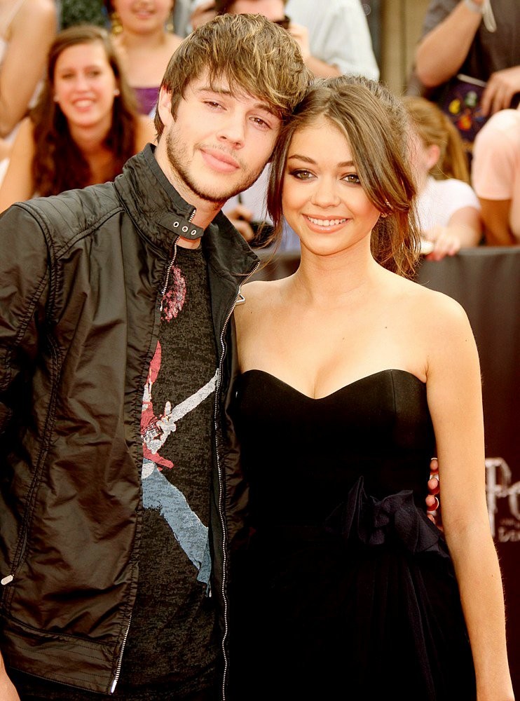 Matt Prokop;Sarah Hyland;<br>New York Premiere of Harry Potter and the Deathly Hallows Part II - Arrivals