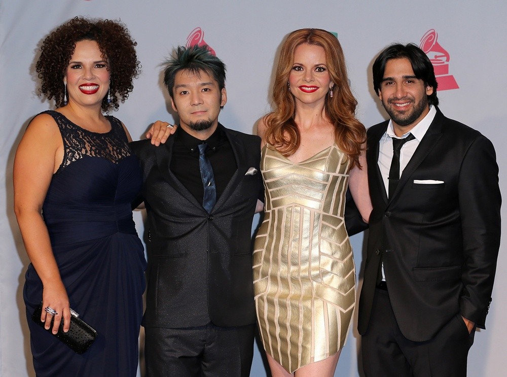 Quattro;<br>The Latin Grammys 2013