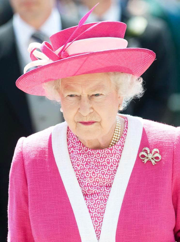 Queen Elizabeth II;<br>The Derby Stakes at Epsom Racecourse