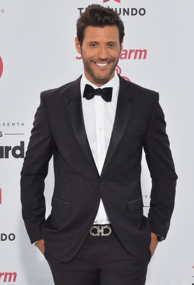 Quique Usales;<br>2015 Billboard Latin Music Awards - Arrivals