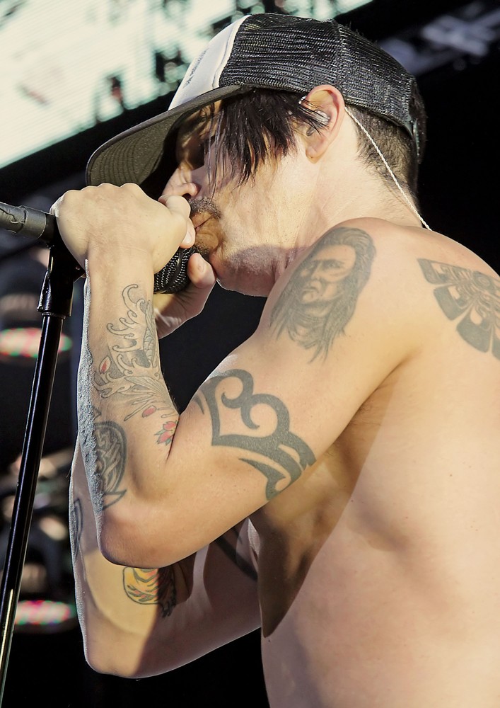 Anthony Kiedis;Red Hot Chili Peppers;<br>The Red Hot Chili Peppers Performing at Manchester MEN Arena