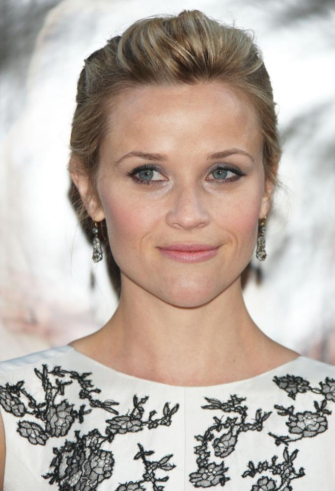 Reese Witherspoon;<br>The World Premiere of 'Water for Elephants' - Arrivals