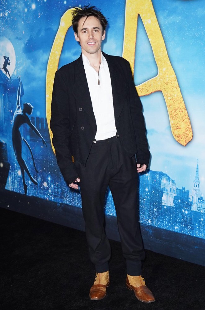 Reeve Carney;<br>Cats World Premiere