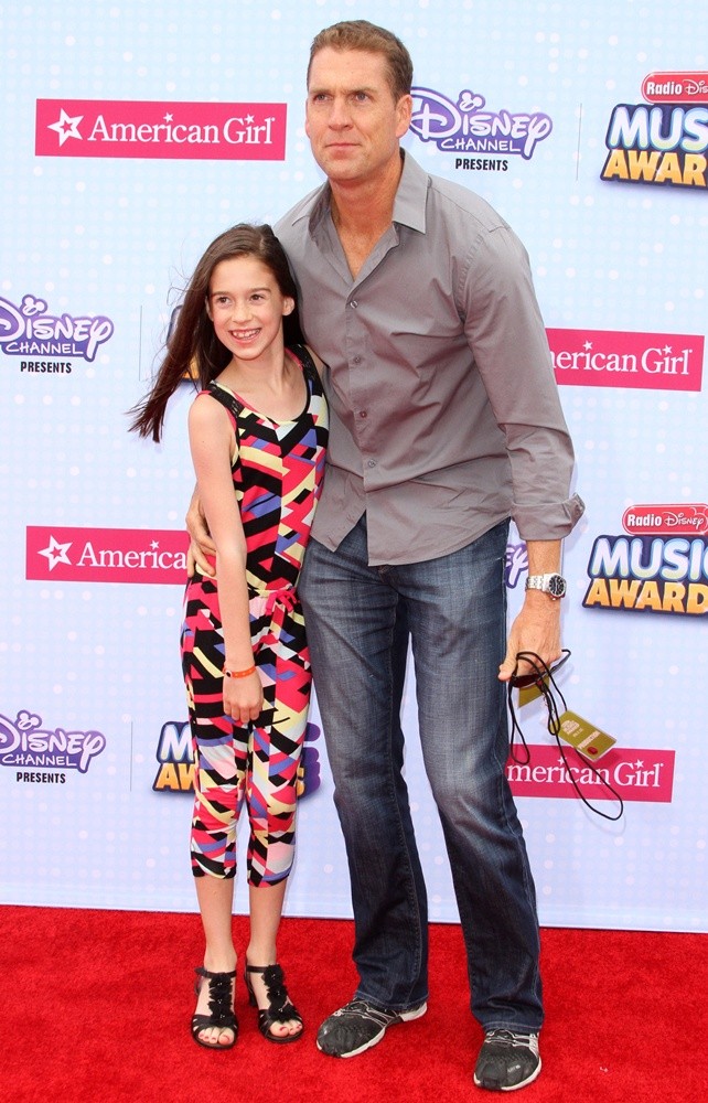 Regan Burns;<br>2015 Radio Disney Music Awards - Arrivals