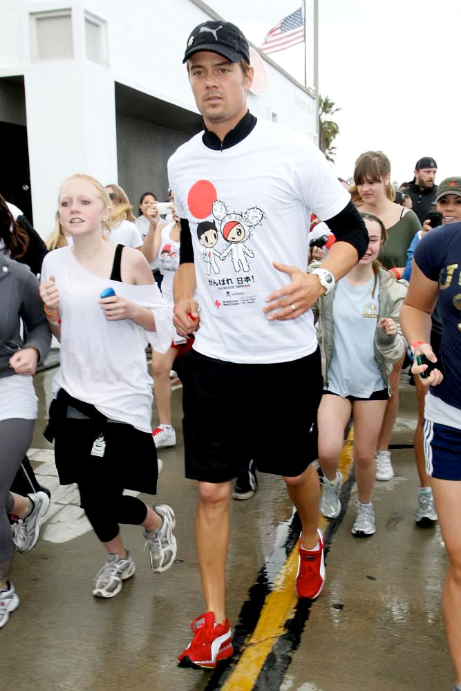 Josh Duhamel;<br>Celebrities Participate in 'Relief Run' Along Santa Monica Beach