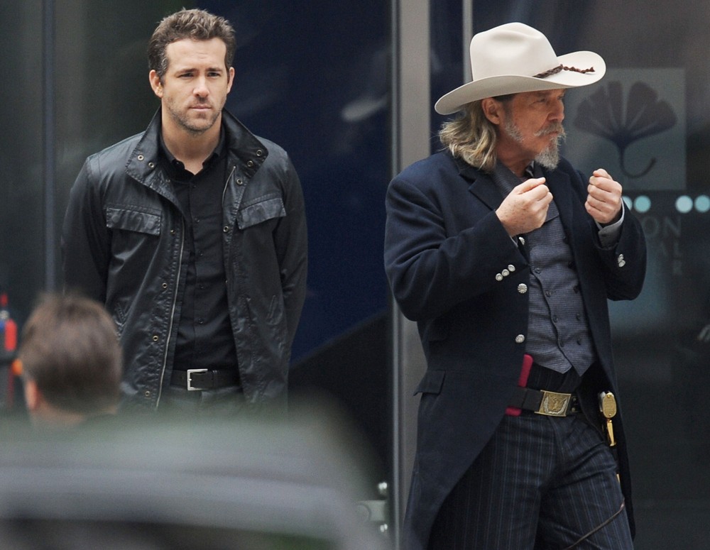 Ryan Reynolds, Jeff Bridges<br>Filming Scenes for The Movie R.I.P.D.