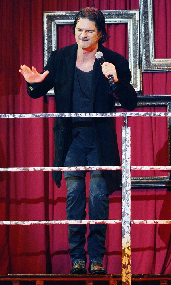 Ricardo Arjona;<br>Ricardo Arjona Performs in Concert as Part of The Metamorphosis World Tour 2013