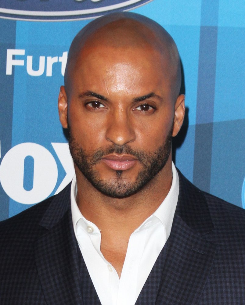 Ricky Whittle Picture 2 - LOGO’s 2012 NewNowNext Awards