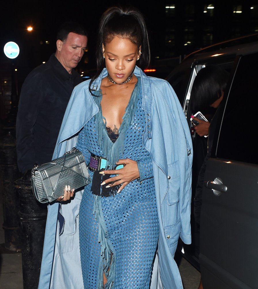 Rihanna and Drake Arrive at Tape Nightclub to Party Together