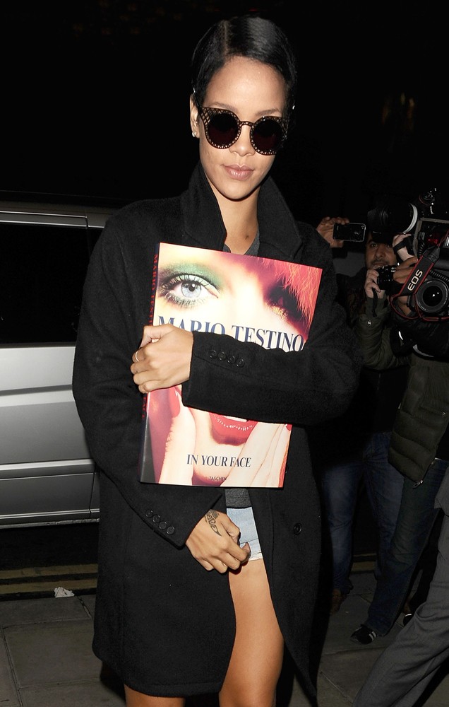 Rihanna;<br>Rihanna Arriving Back at Her Hotel After An All Day Photoshoot