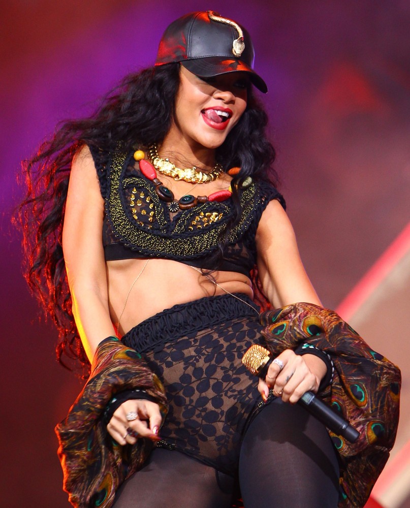 Rihanna;<br>Barclaycard Wireless Festival 2012 - Day 3
