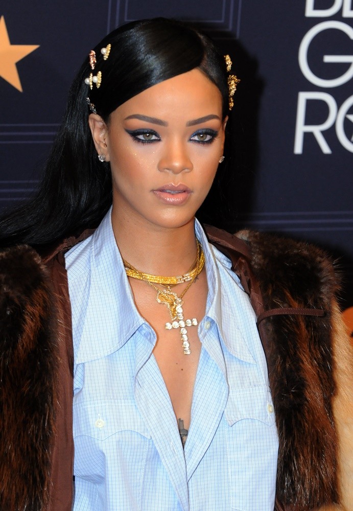 Rihanna;<br>Black Girls Rock! 2016 - Arrivals
