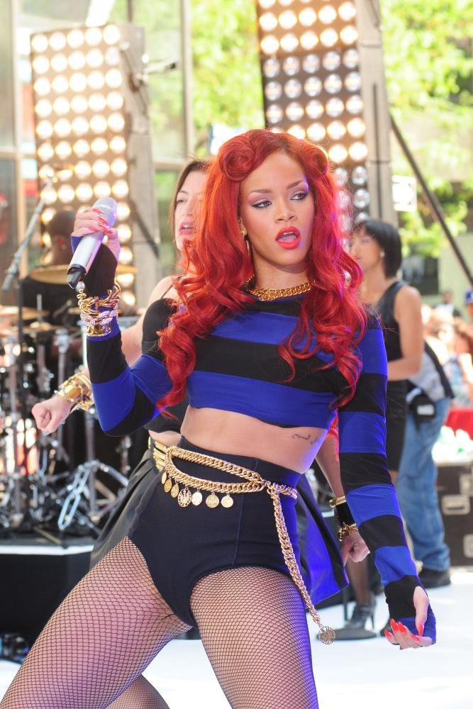 Rihanna;<br>Rihanna Live Performs on The Today Show