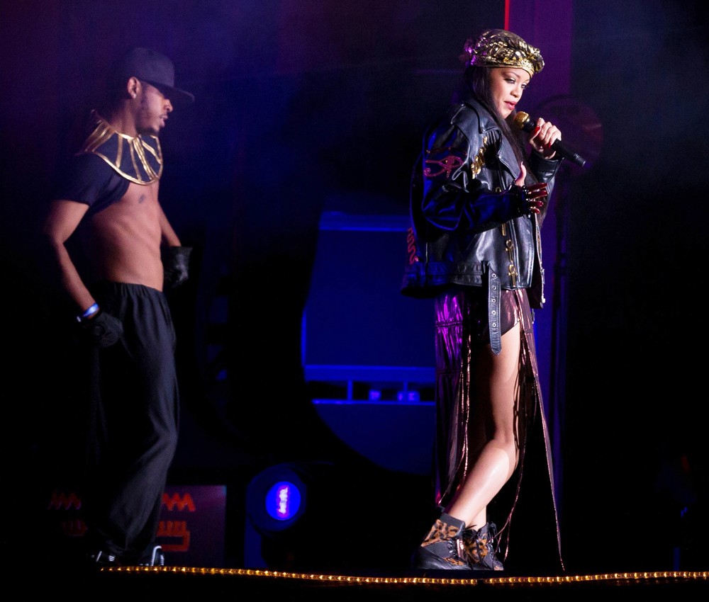 Rihanna;<br>Rihanna Performing at Peace and Love Festival