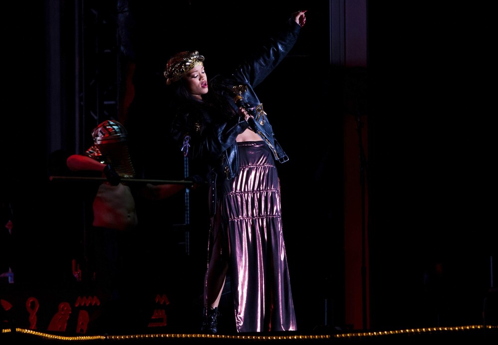 Rihanna;<br>Rihanna Performing at Peace and Love Festival