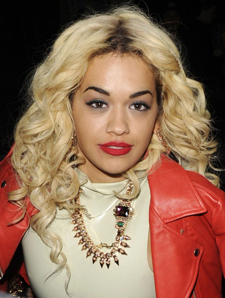 rita ora Picture 66 - Rita Ora Arrives at DSTRKT Night Club