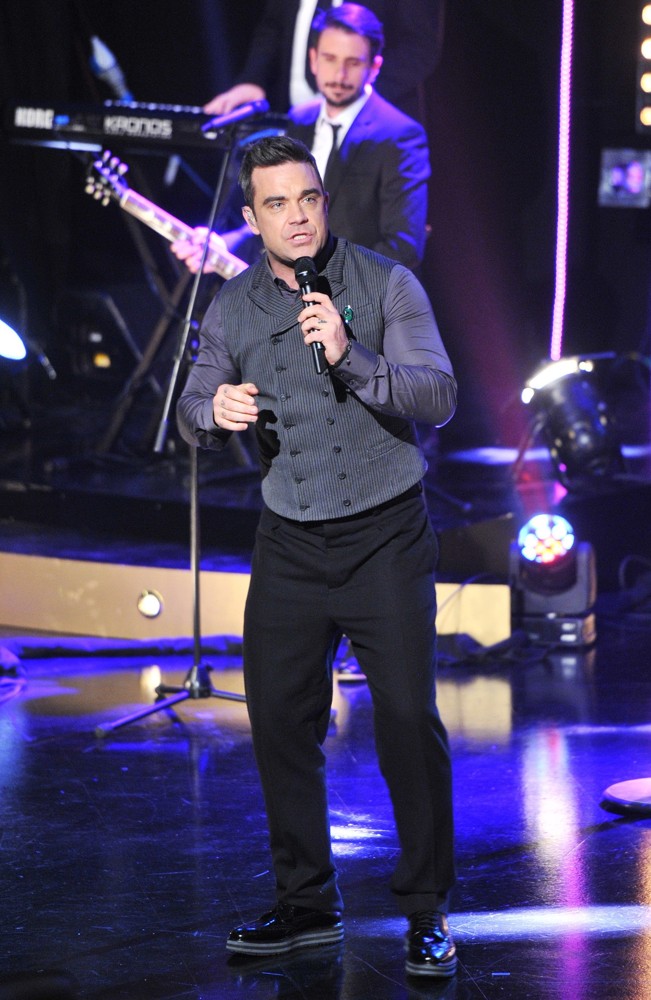 Robbie Williams;<br>Robbie Williams Performs on Scandinavian Primetime Talkshow Skavlan Filmed