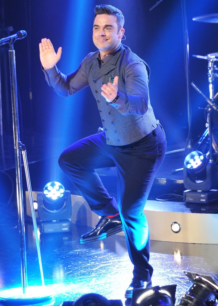 Robbie Williams;<br>Robbie Williams Performs on Scandinavian Primetime Talkshow Skavlan Filmed