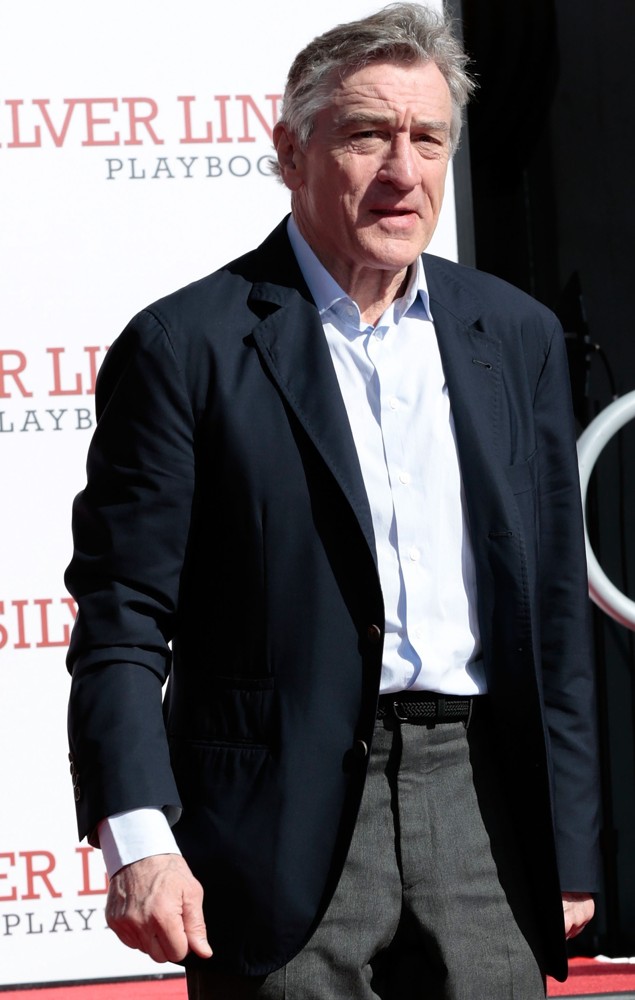 Robert De Niro;<br>Robert De Niro Places His Hand and Foot Prints in Cement During The Footprint Ceremony
