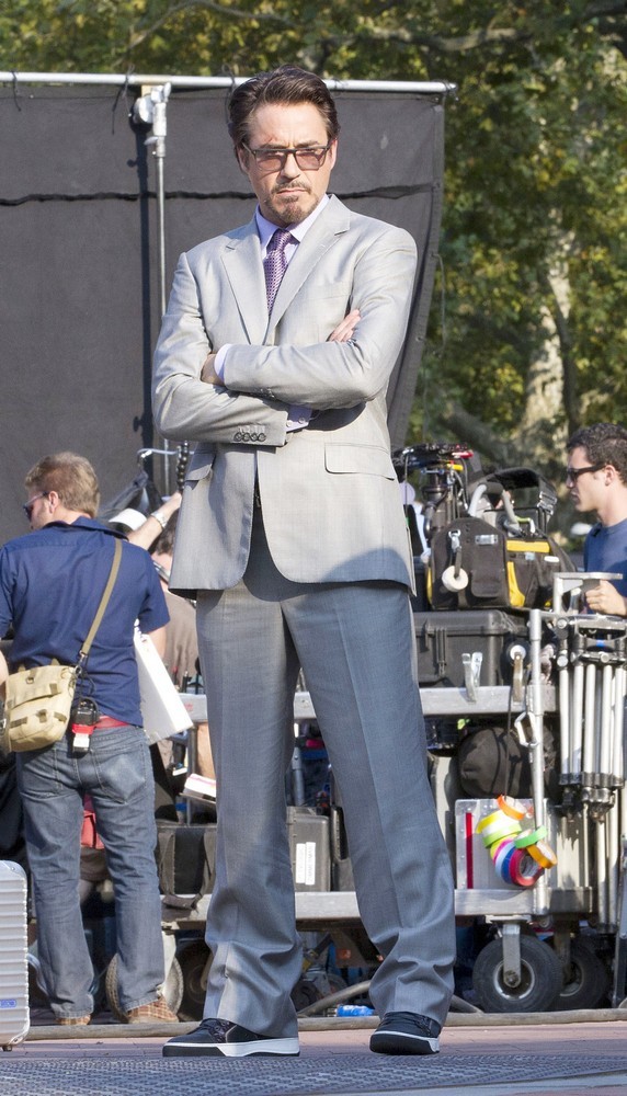 Robert Downey Jr.;<br>Actors on The Set of The Avengers Shooting on Location in Manhattan