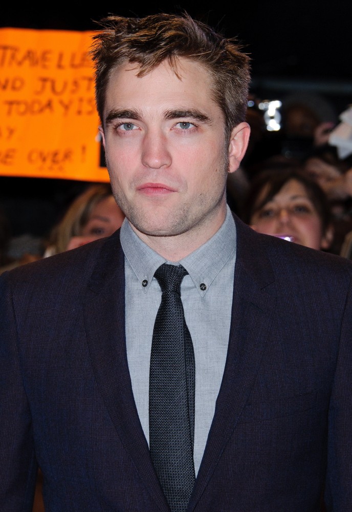 Robert Pattinson;<br>The Premiere of The Twilight Saga's Breaking Dawn Part II - Arrivals