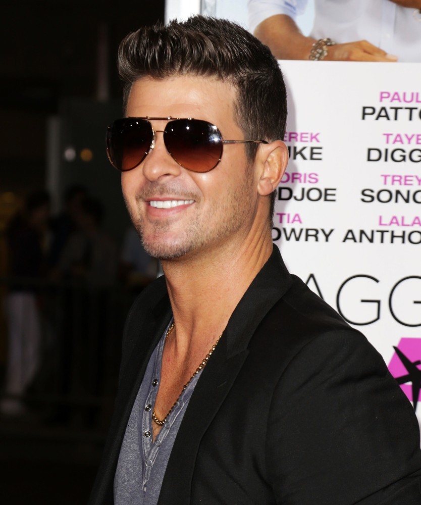Robin Thicke;<br>Baggage Claim Premiere