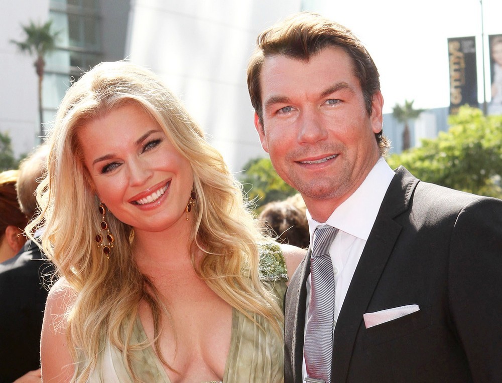 Rebecca Romijn;Jerry O'Connell;<br>2011 Primetime Creative Arts Emmy Awards - Arrivals