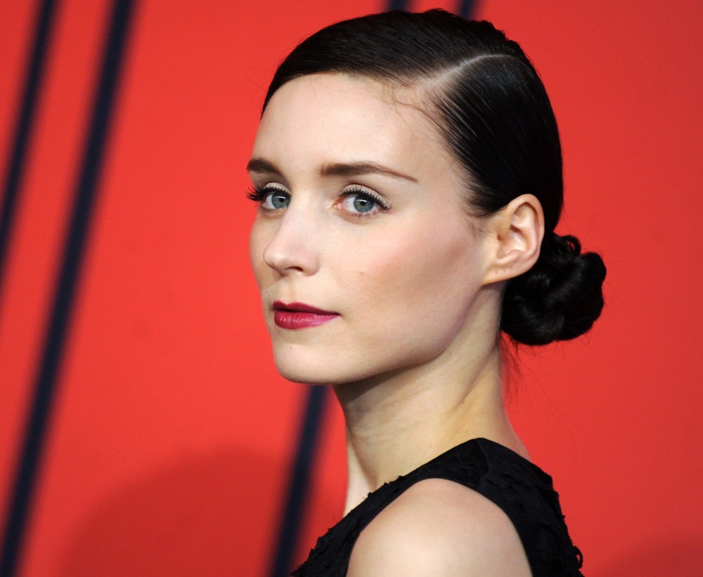 Rooney Mara;<br>2013 CFDA Awards - Arrivals