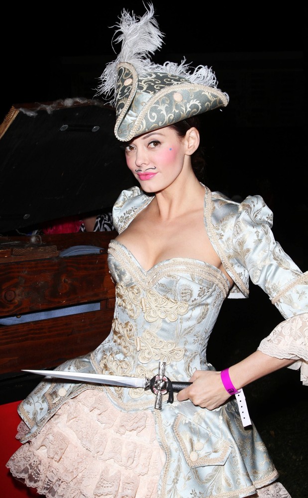 Rose McGowan;<br>L.A. Gay and Lesbian Center's Annual Halloweenie Party