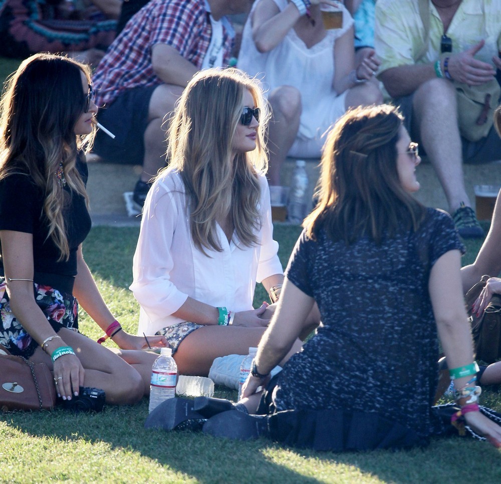 Rosie Huntington-Whiteley;<br>Celebrities at The 2012 Coachella Valley Music and Arts Festival - Week 2 Day 1