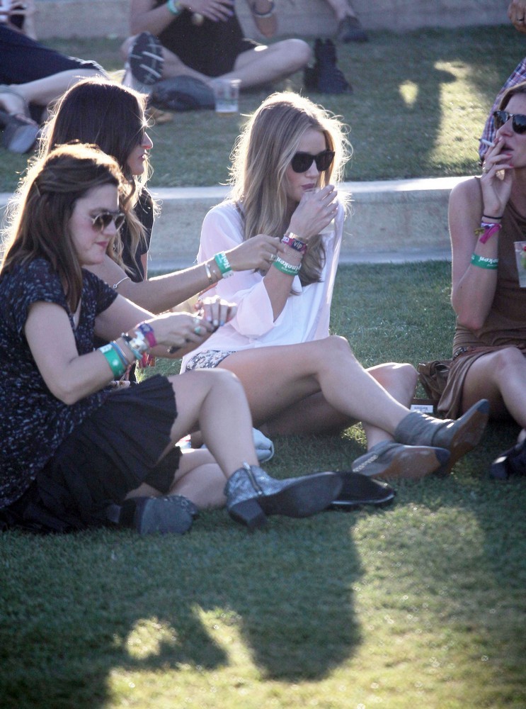 Rosie Huntington-Whiteley;<br>Celebrities at The 2012 Coachella Valley Music and Arts Festival - Week 2 Day 1
