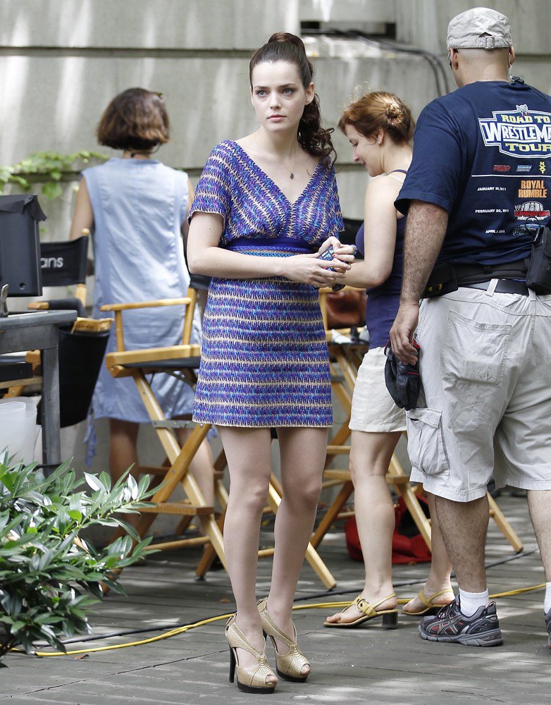 Roxane Mesquida;<br>Shooting for Gossip Girl