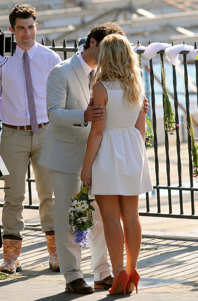 Paul Rudd;Amy Poehler;<br>Paul Rudd and Amy Poehler Filming They Came Together on Location