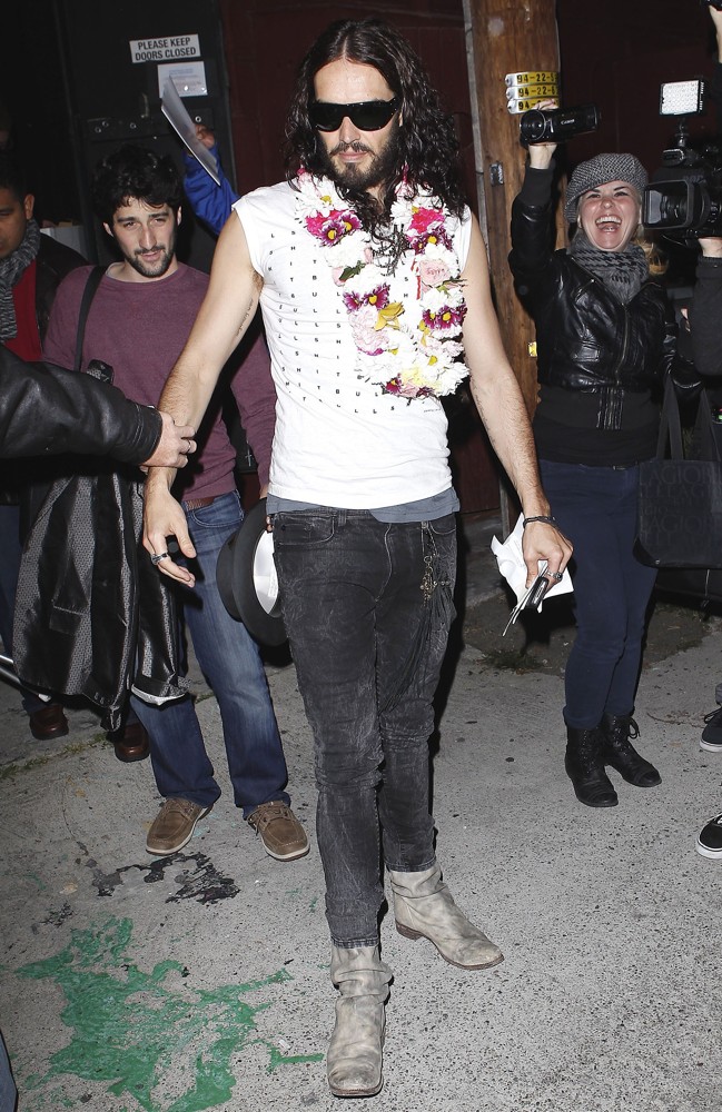Russell Brand;<br>Russell Brand Leaving Largo