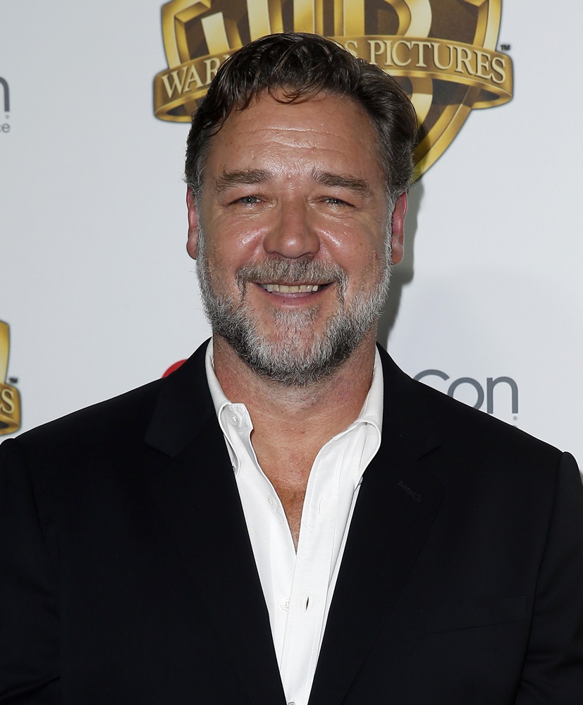 Russell Crowe Has Huge Hissy Fit When Virgin Airlines Refuses His Kids Hoverboards